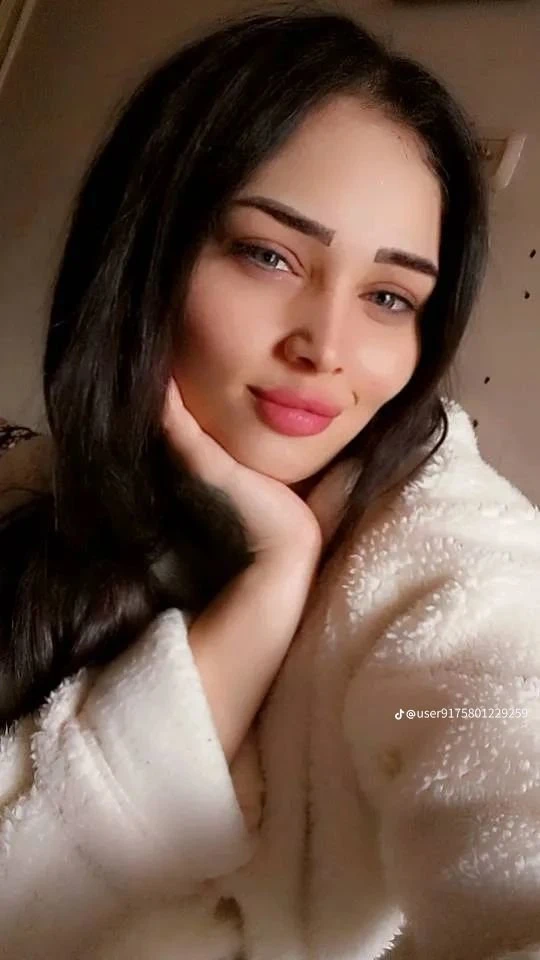 Lamar – Lebanese escort in Beirut — 2 / 10