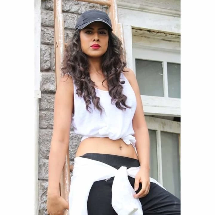 Komal – Indian escort in Pune — 1 / 3