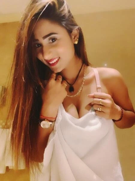 Mahwish – Pakistani escort in Lahore — 6 / 8