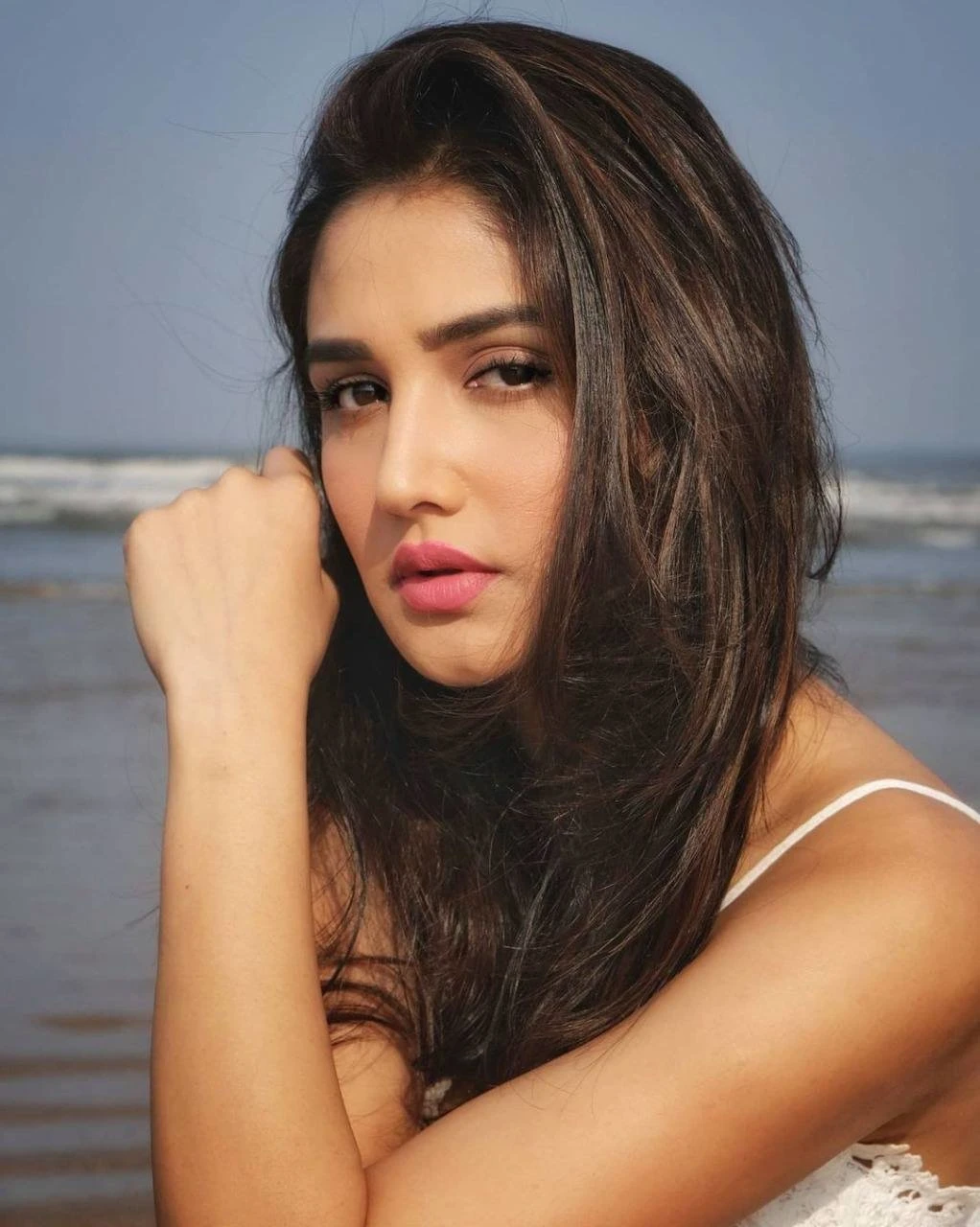 Shivani – Indian escort in Hyderabad — 3 / 5