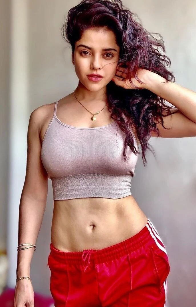 Kriti – Indian escort in New Delhi — 4 / 5