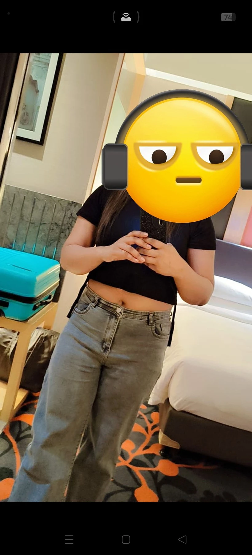 Saniya Khan – Indian escort in New Delhi — 4 / 5