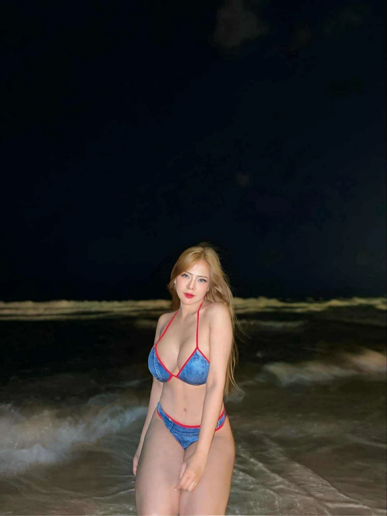 Hitomi Zane – Moldovan escort in New Delhi — 5 / 8