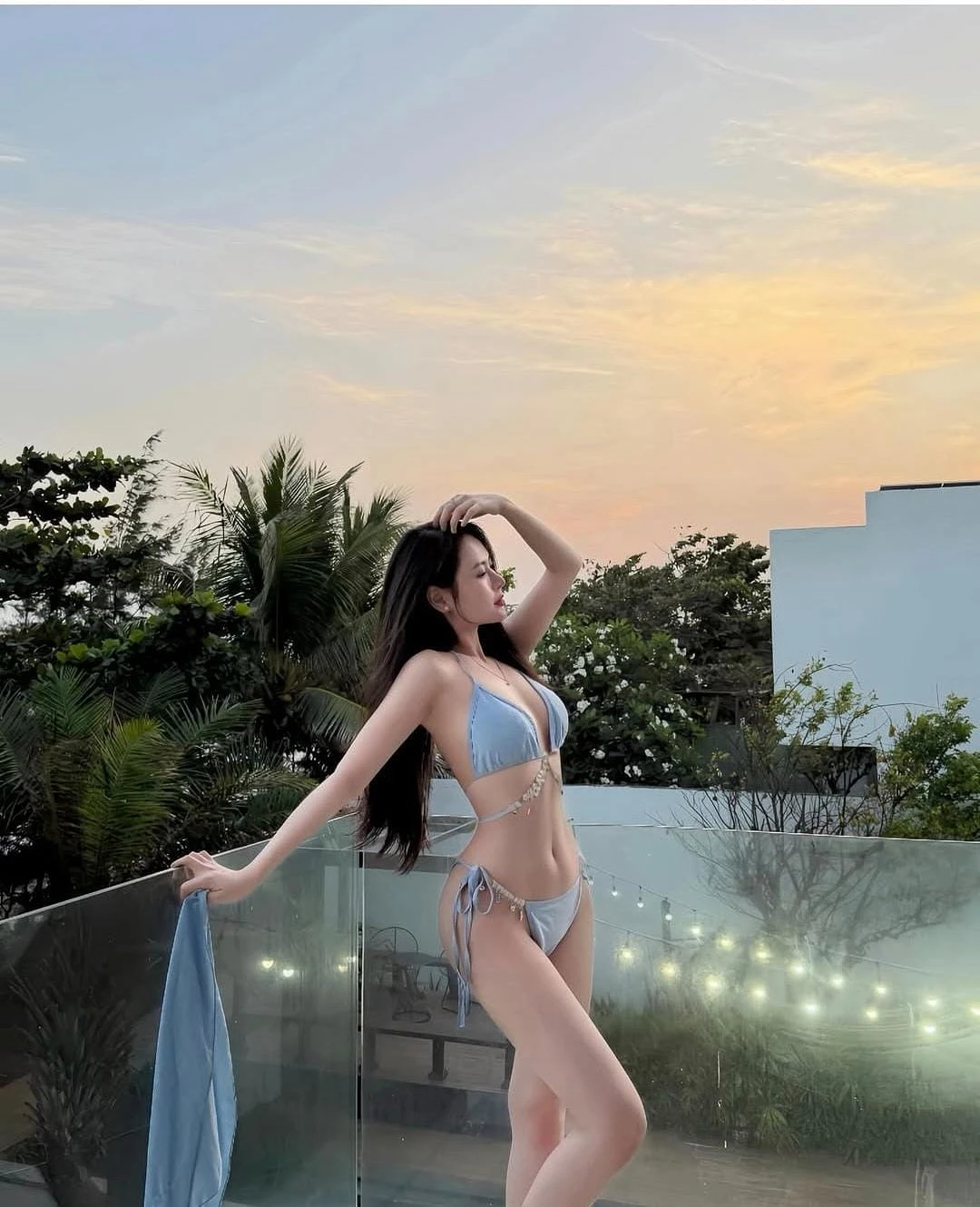 Selena – Vietnamese escort in Colombo — 2 / 7