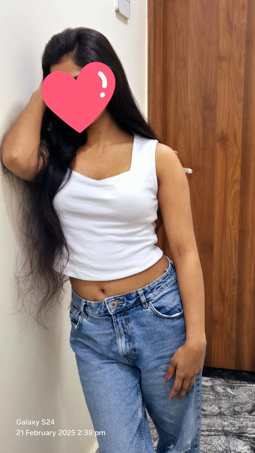Sejal GFE cam and real meet – Indian escort in New Delhi — 2 / 6