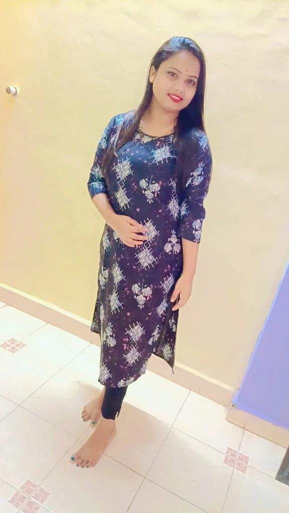 Nikita Sharma – escort in Pune — 3 / 14