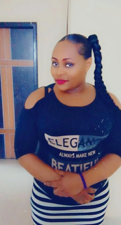 Shaky – Ethiopian escort in New Delhi — 2 / 3