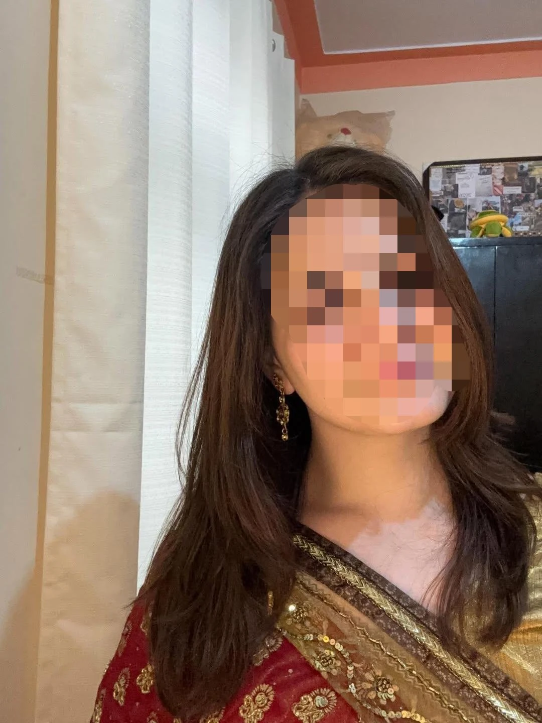 Graceful Meher – Warm & Genuine – Indian escort in Hyderabad — 1 / 3