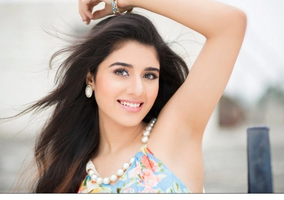 mansi Find the perfect escort in servi – Indian escort in Mumbai — 2 / 3