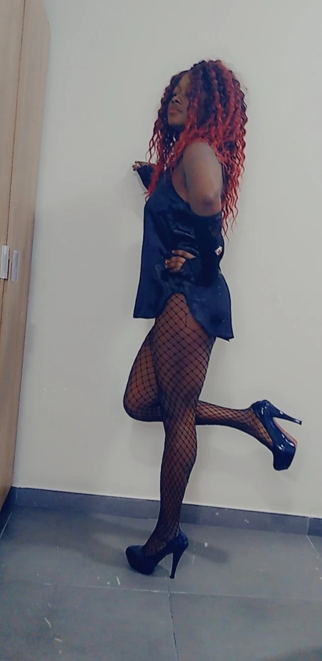 Priscy – South African escort in Beirut — 8 / 9