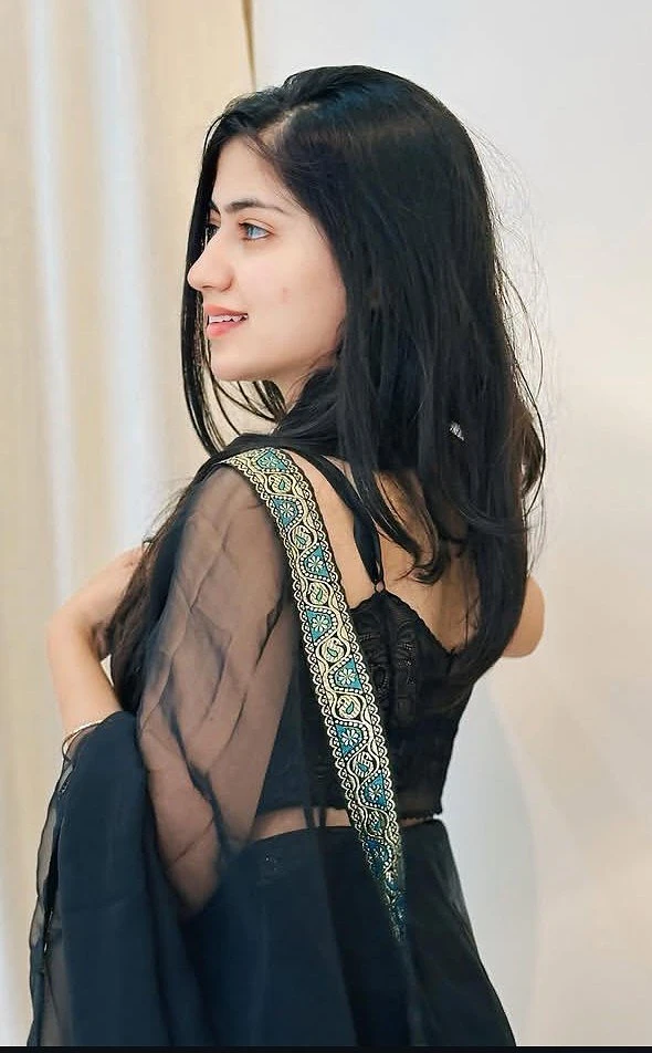 Pragati Joshi – Indian escort in Hyderabad — 2 / 4