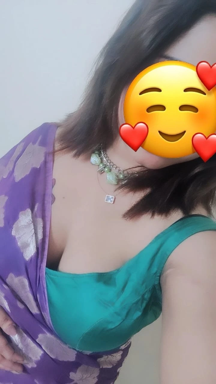 Gracy – Indian escort in Hyderabad — 2 / 7