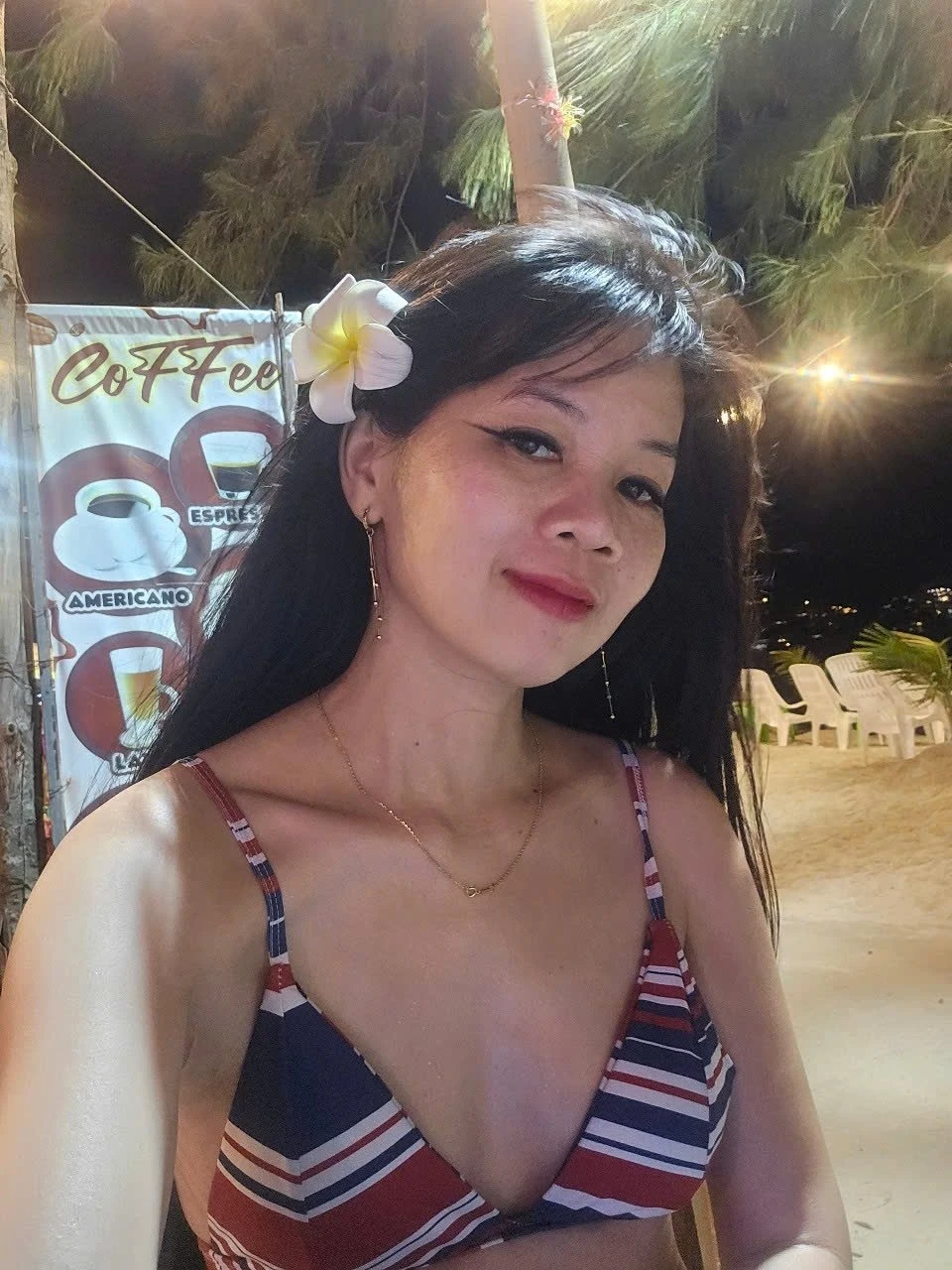 Angel – Vietnamese escort in Ho Chi Minh City — 12 / 22