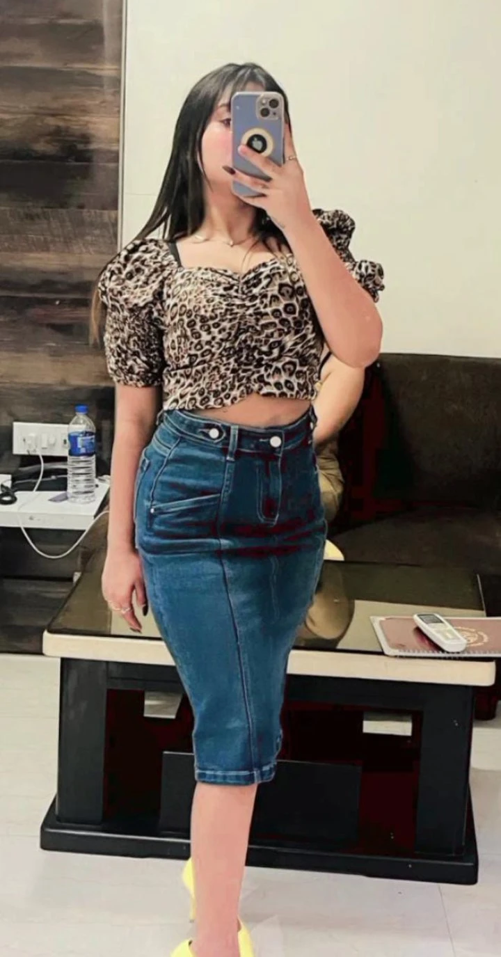 Kritika Mehta – Indian escort in New Delhi — 2 / 3