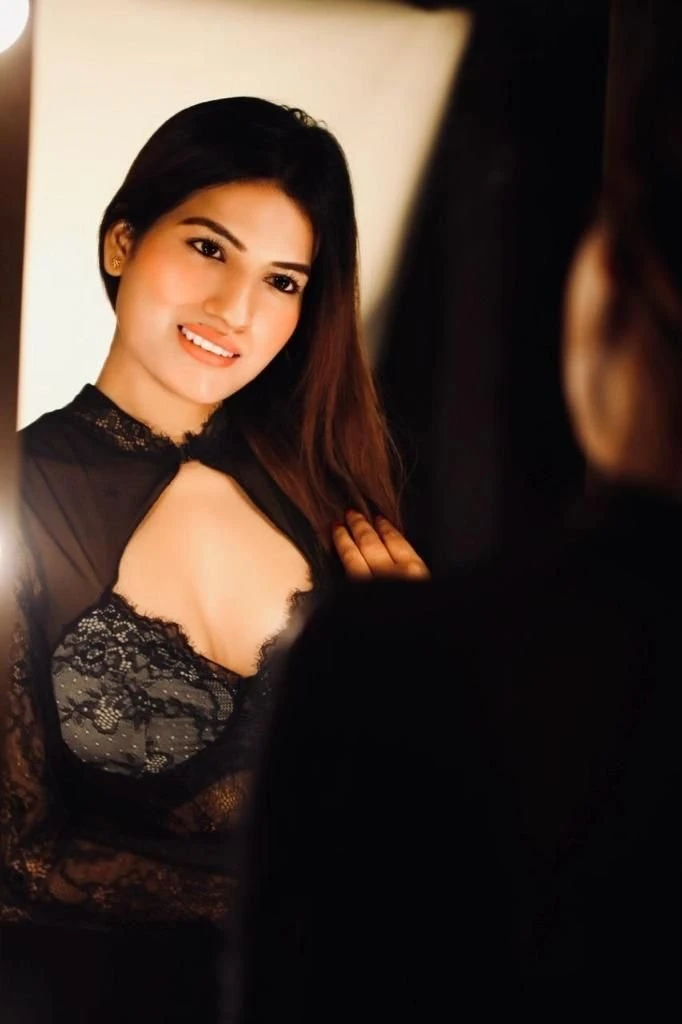 Indian Escort Near By Radisson Blu – Indian escort agency in Noida, Escort, Noida