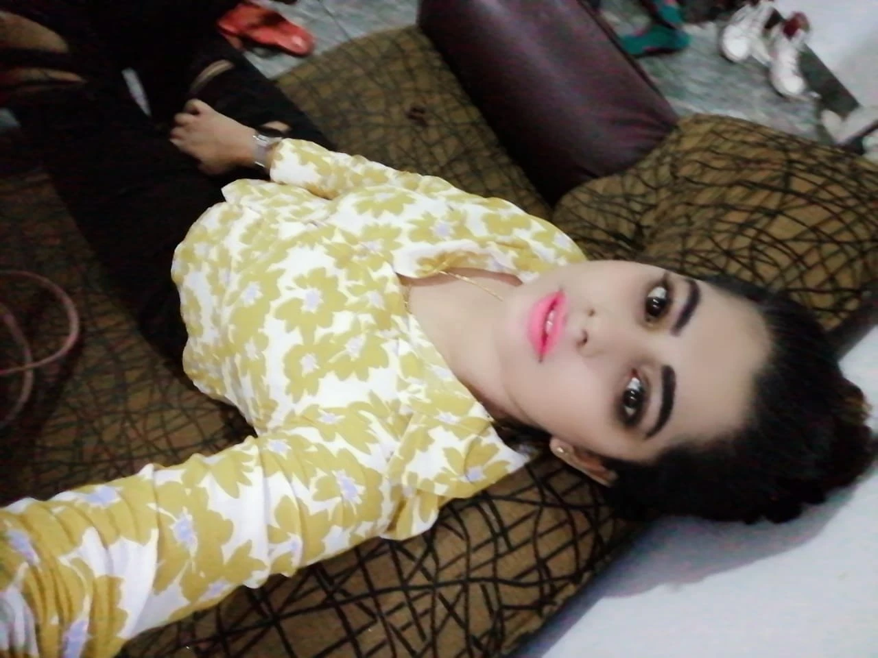 Rehana Nuwangi – Sri Lankan escort in Colombo — 3 / 5