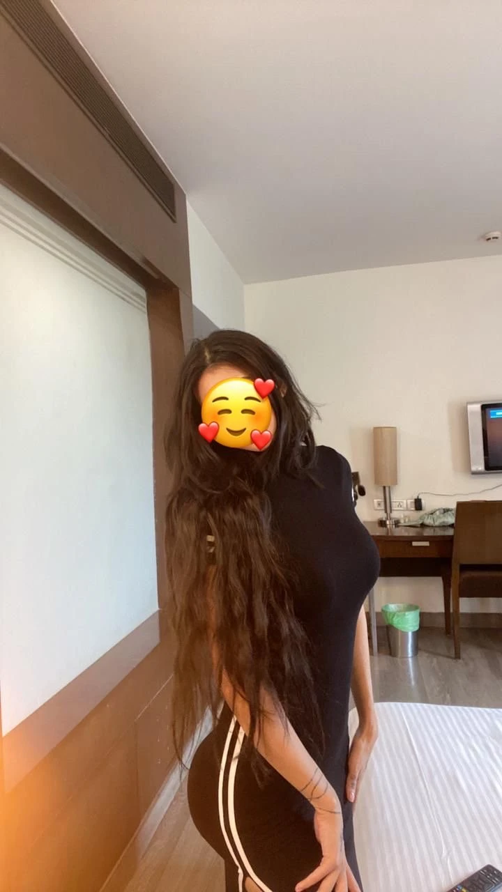 Mehek – Indian escort in Mumbai — 1 / 7