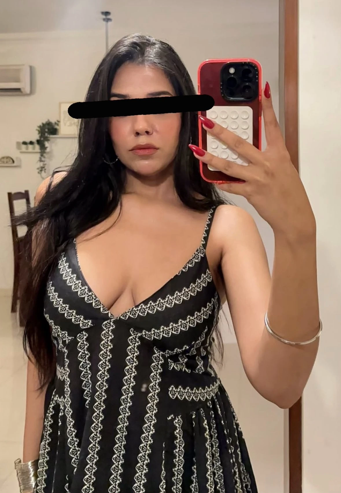 Aditi – Indian escort in Mumbai — 3 / 4