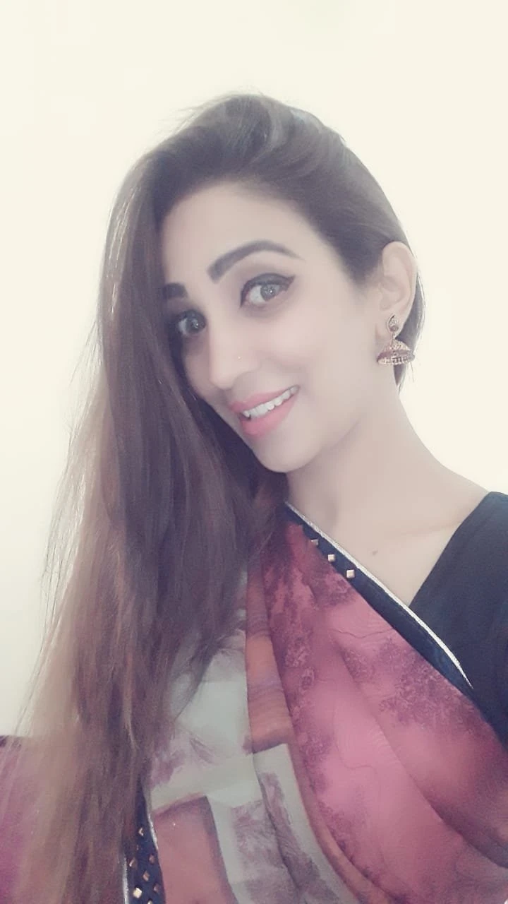 Tanisha Hot Girl – escort in Mumbai — 5 / 7
