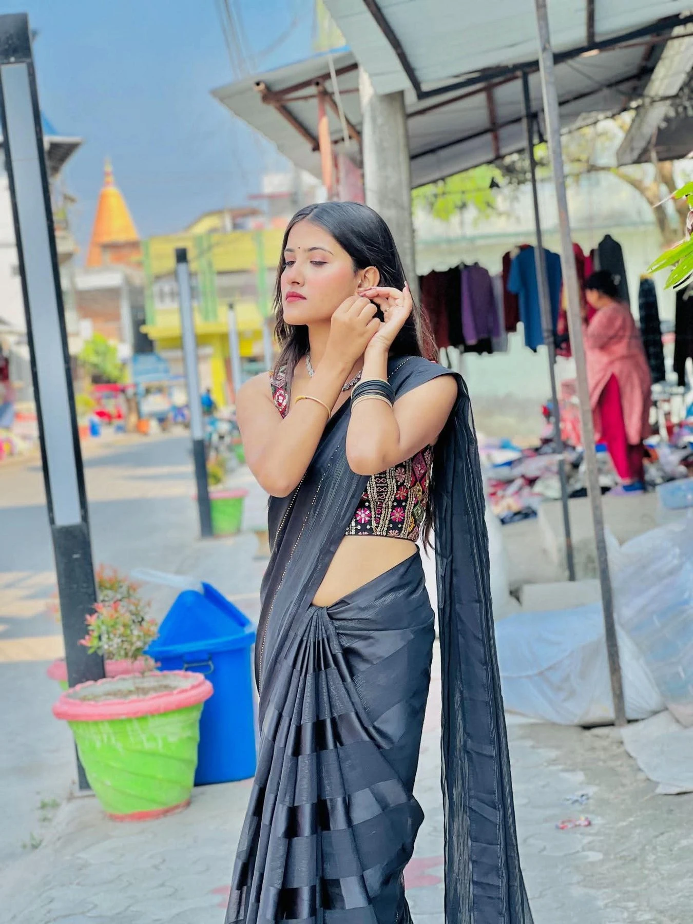 Shilpi Gora Best Escort 24×7 – Nepalese escort in Kathmandu, Escort, Kathmandu