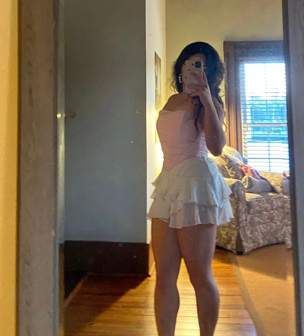 Riya – Indian escort in Visakhapatnam, Escort, Visakhapatnam