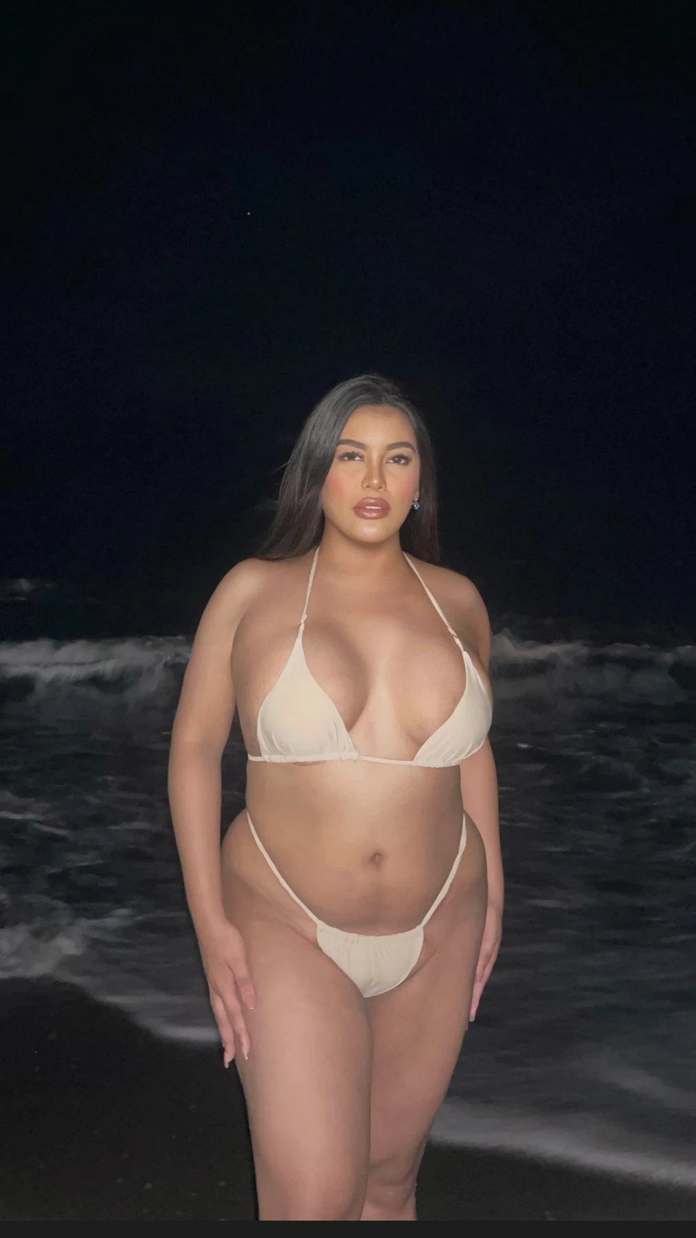 The girl you always wanted / Gigi – Mexican escort in Ho Chi Minh City — 24 / 31