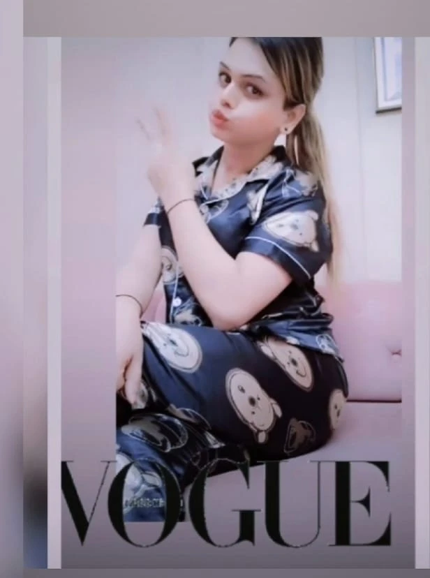 Rose – Indian escort in Mumbai — 11 / 21