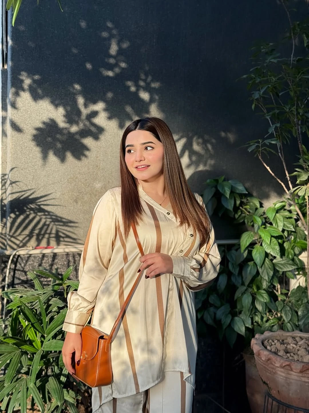 Urvashi – Indian escort in Kolkata — 3 / 4