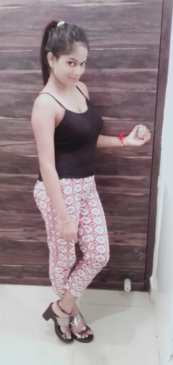 Cam show & real meet available sheetal – Indian escort in Mumbai — 2 / 8