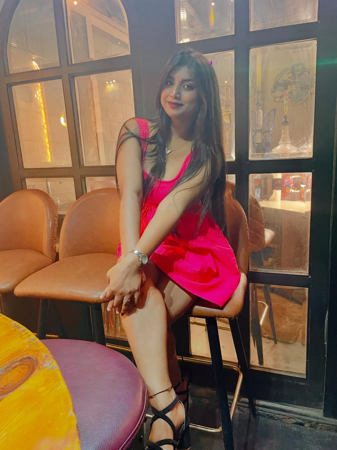 Divya Gupta – Indian escort in Pondicherry — 2 / 4