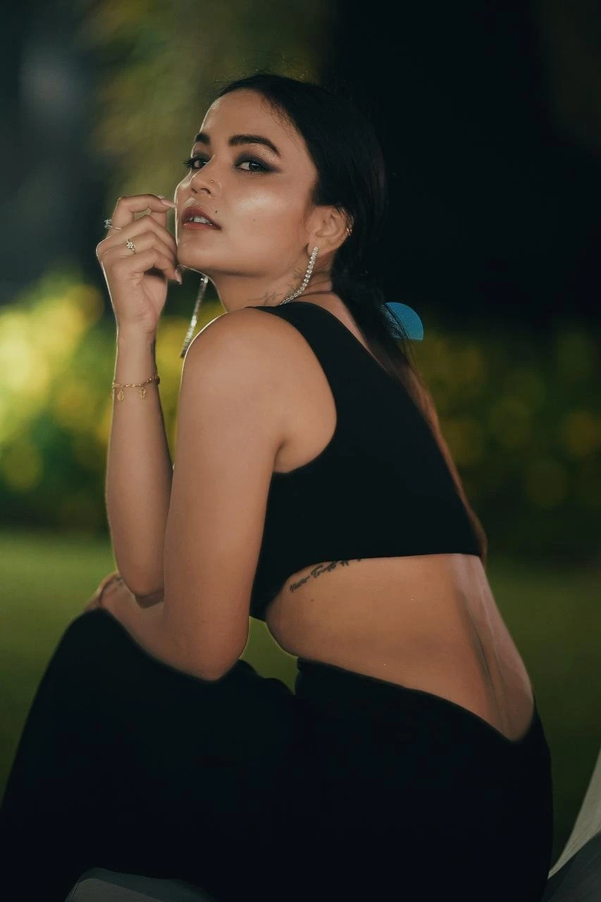 Direct Payment North/south/russian – Indian escort in Chennai — 17 / 19