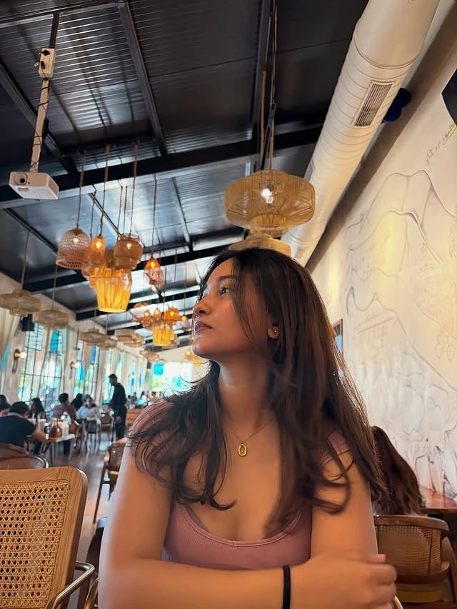 Nirmala – Indian escort in Pune — 5 / 6