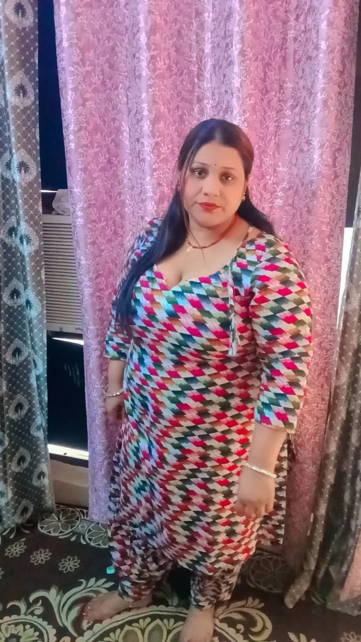 Deepika Independent Real & Online Fun – Indian escort in Jaipur — 3 / 5