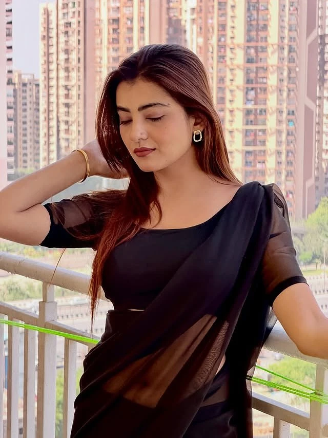 Priya – Indian escort in Hyderabad — 5 / 6