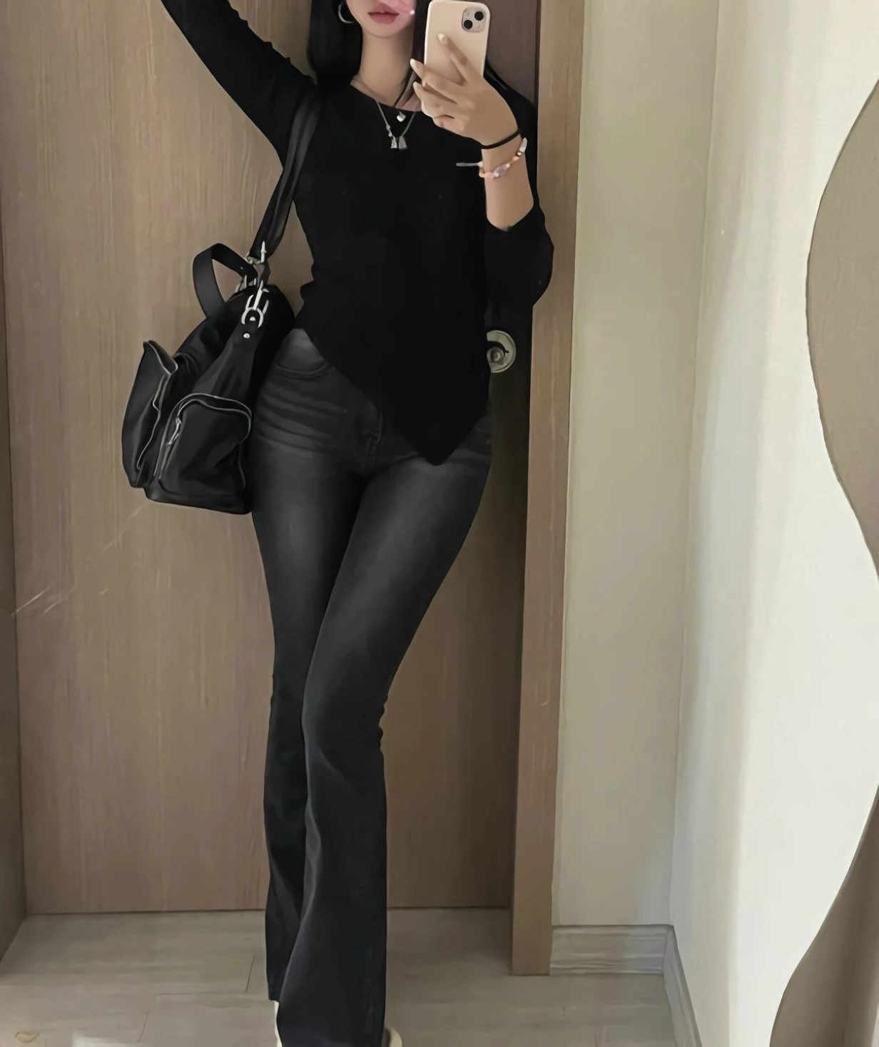 Yoomi Independent – South Korean escort in Seoul — 4 / 5