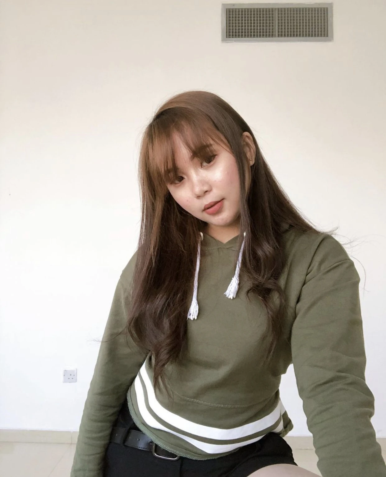 Jeni – Austrian escort in Mumbai — 1 / 5