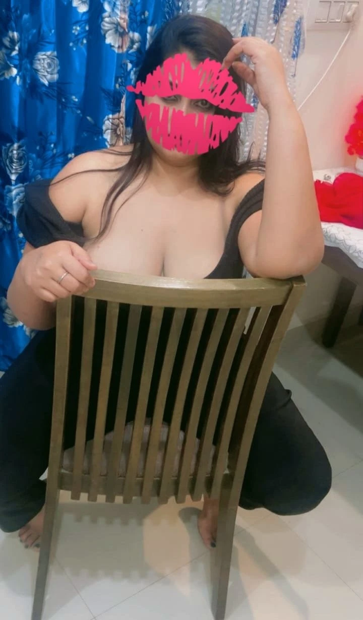 JIYA Alone Housewife (Cam and Meet) – Indian escort in Noida — 4 / 5