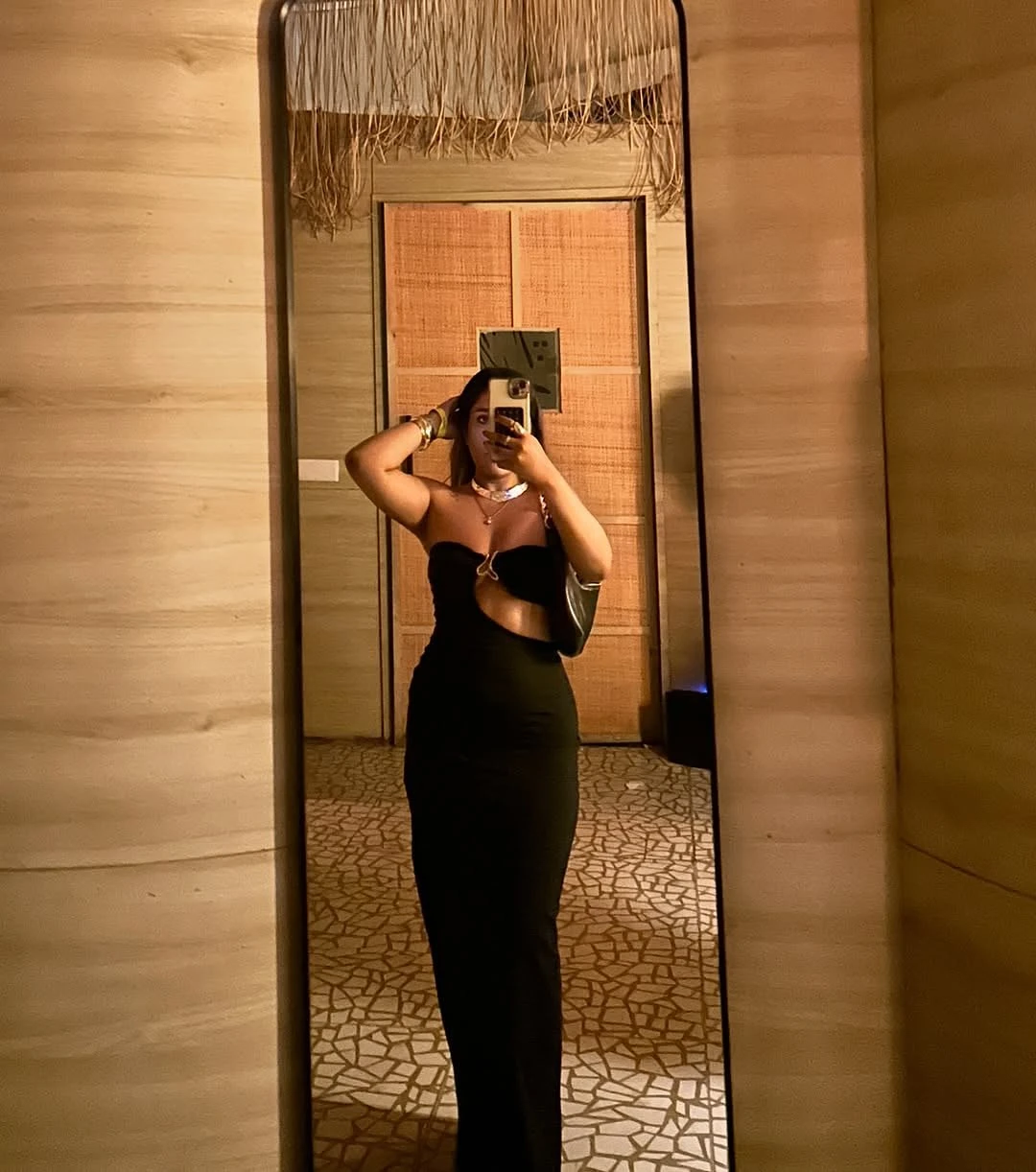Bharati – Indian escort in Hyderabad — 4 / 7