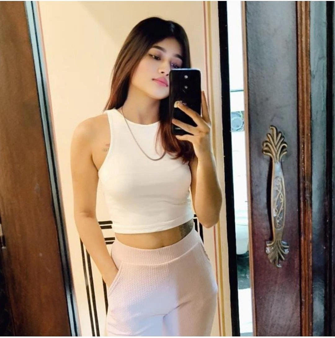 Cash Payment Vip Girl Genuine Service – Indian escort in Mumbai — 5 / 6