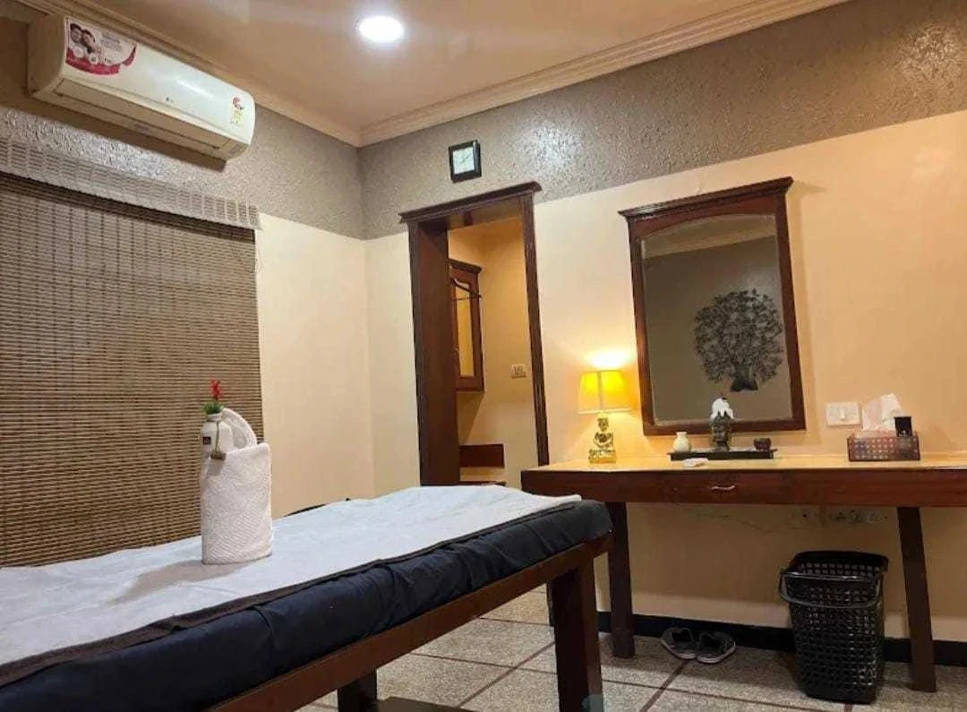 Nirwana Wellness Spa – Indian masseuse in New Delhi — 5 / 7
