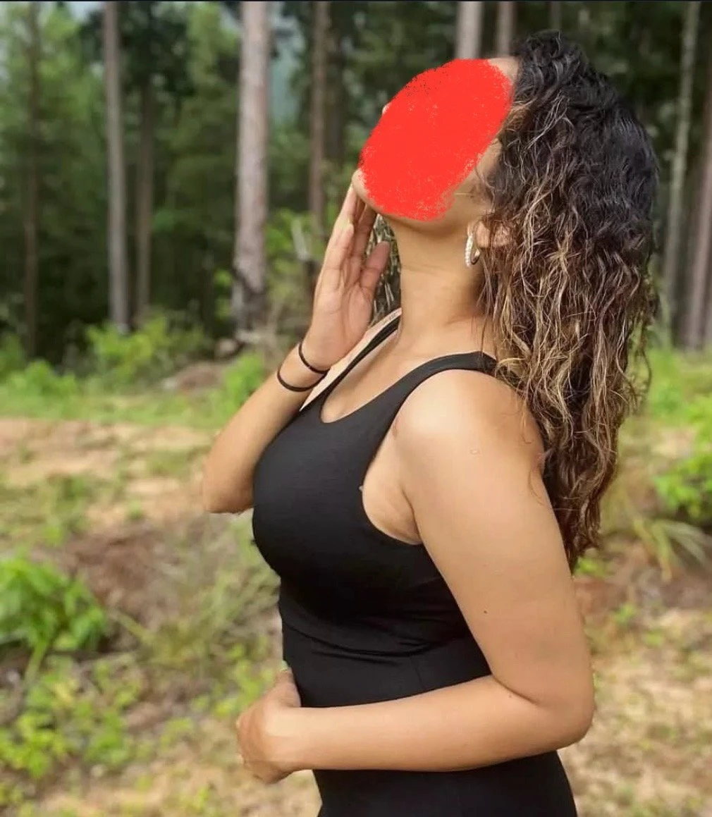 Aishu vip Customer ( massage &full servi – Sri Lankan escort in Colombo — 2 / 9