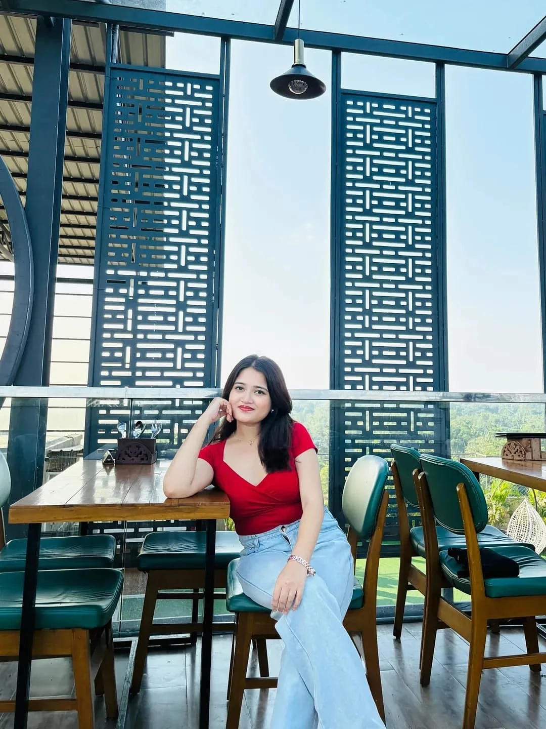 Independent Cash Payment – Indian escort in Kolkata — 3 / 5