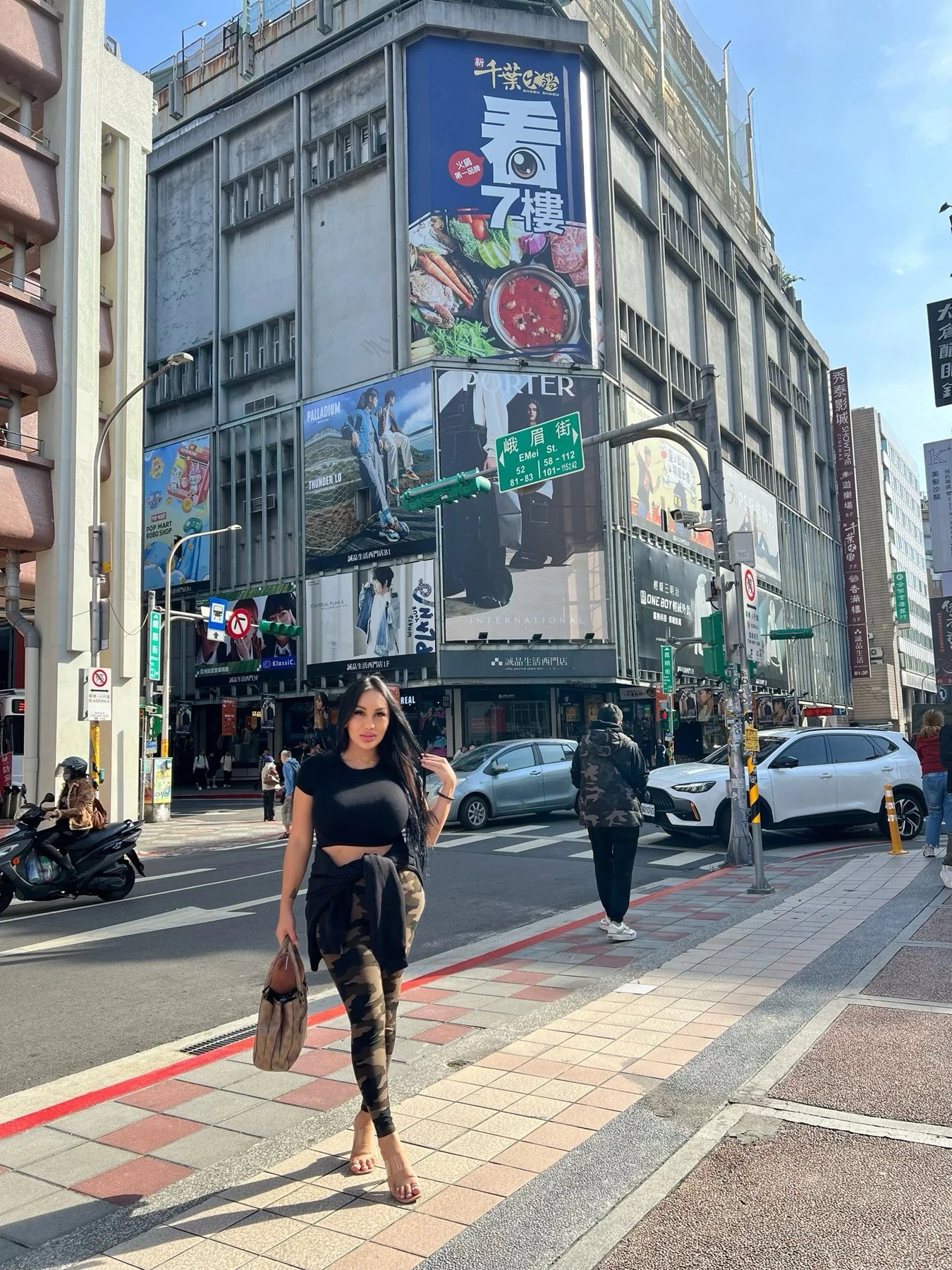 JUST ARRIVE HERE FOR LIMITED DAYS – Armenian escort in Colombo — 15 / 31