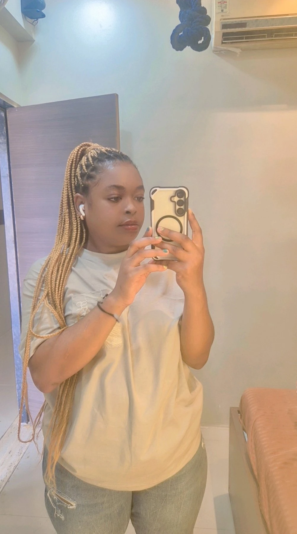 Kim – Tanzanian escort in Noida, Escort, Noida