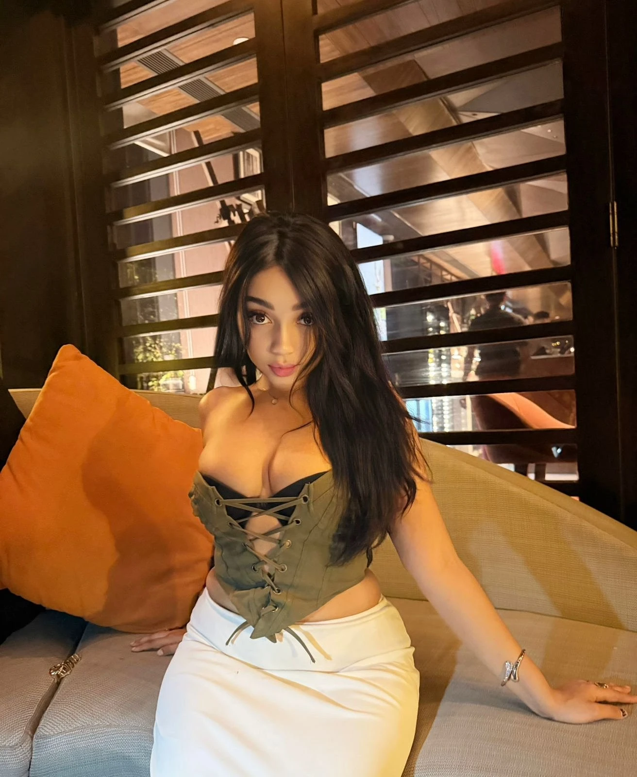 Pamela – French escort in Colombo — 5 / 10