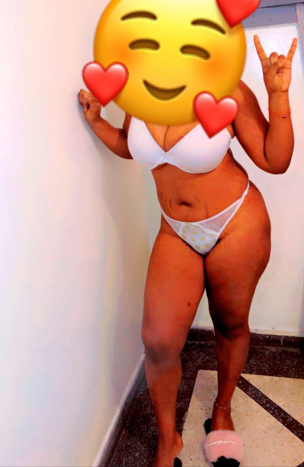 Dounia – Cape Verdean escort in Casablanca — 3 / 5