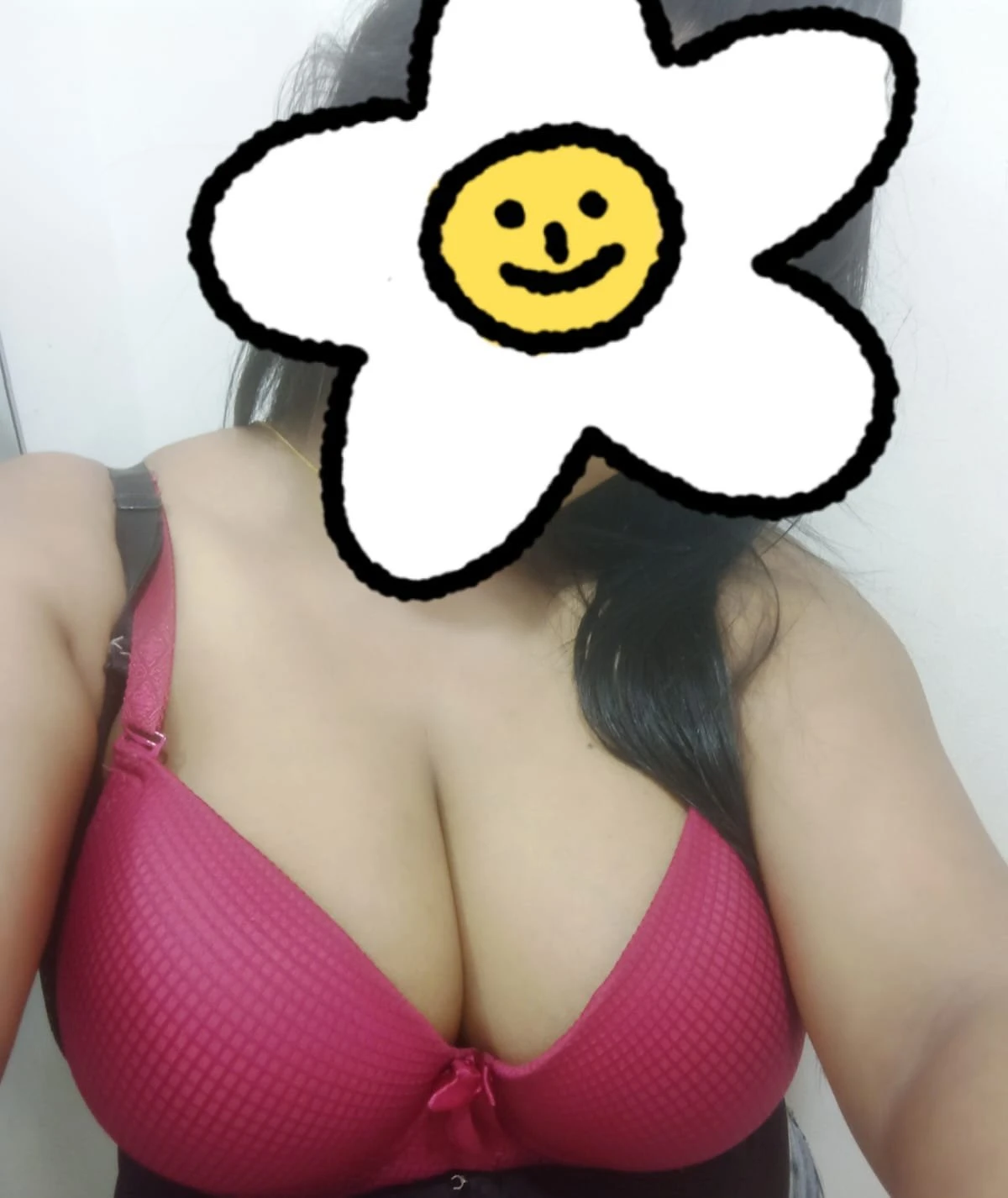 Ishu Jayawardhane. Meet .cam B2B – Sri Lankan escort in Colombo — 13 / 17