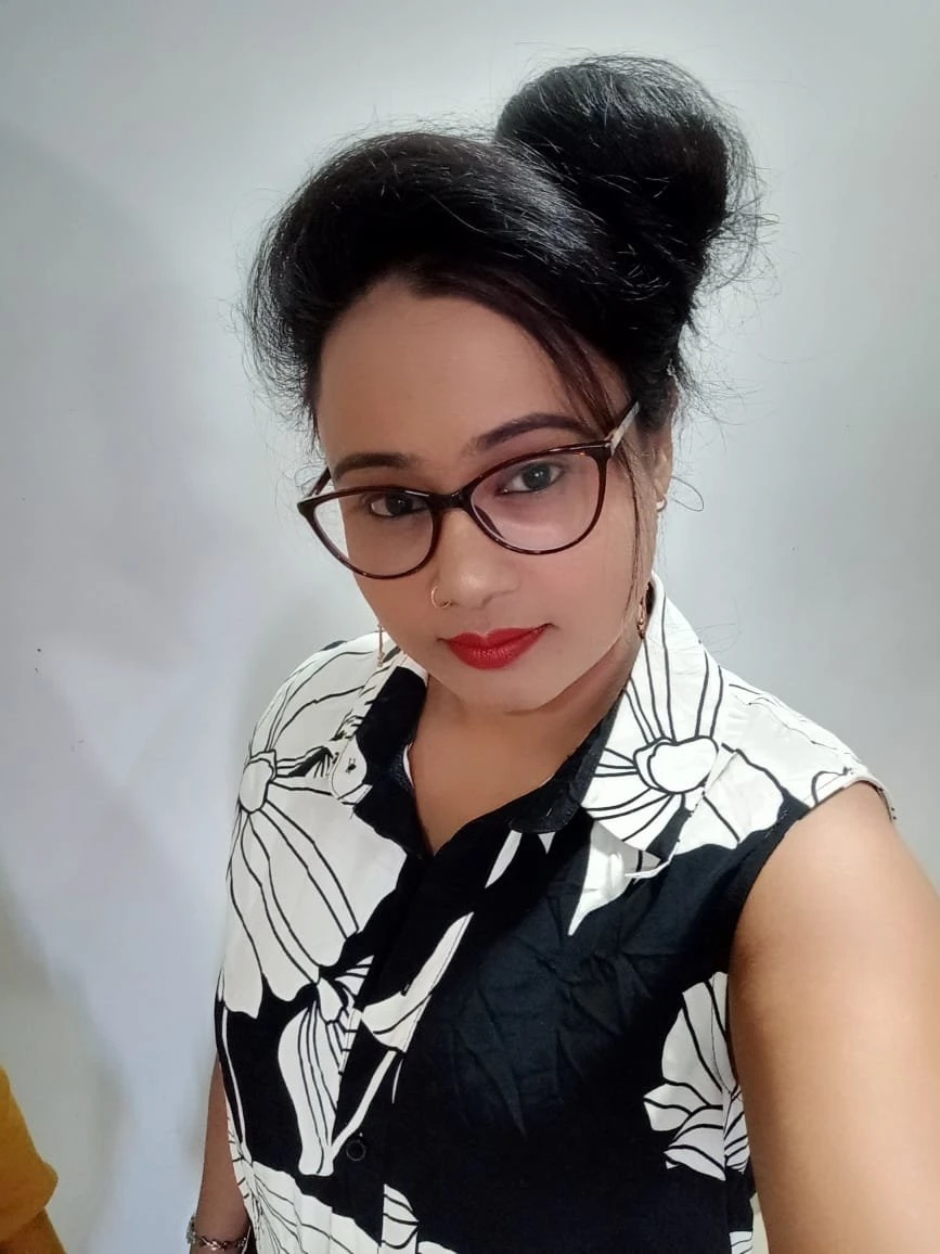 Rani Real Meet Indore escort agency – Indian escort in Indore — 5 / 6
