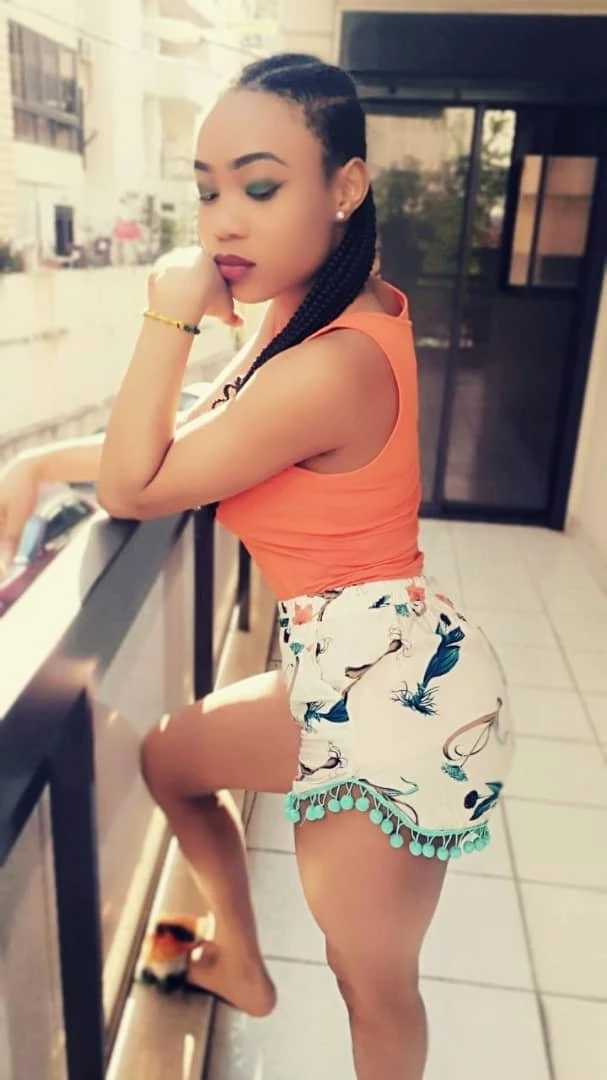 Vera – South African escort in Beirut — 4 / 5