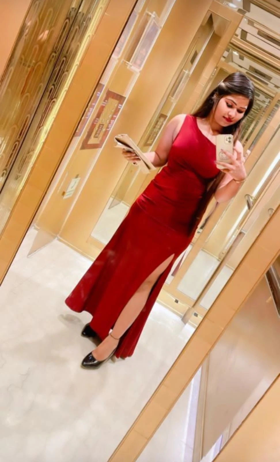 Riya 24 Hours Incall Outcall Service Hyd – Indian escort in Hyderabad — 2 / 5